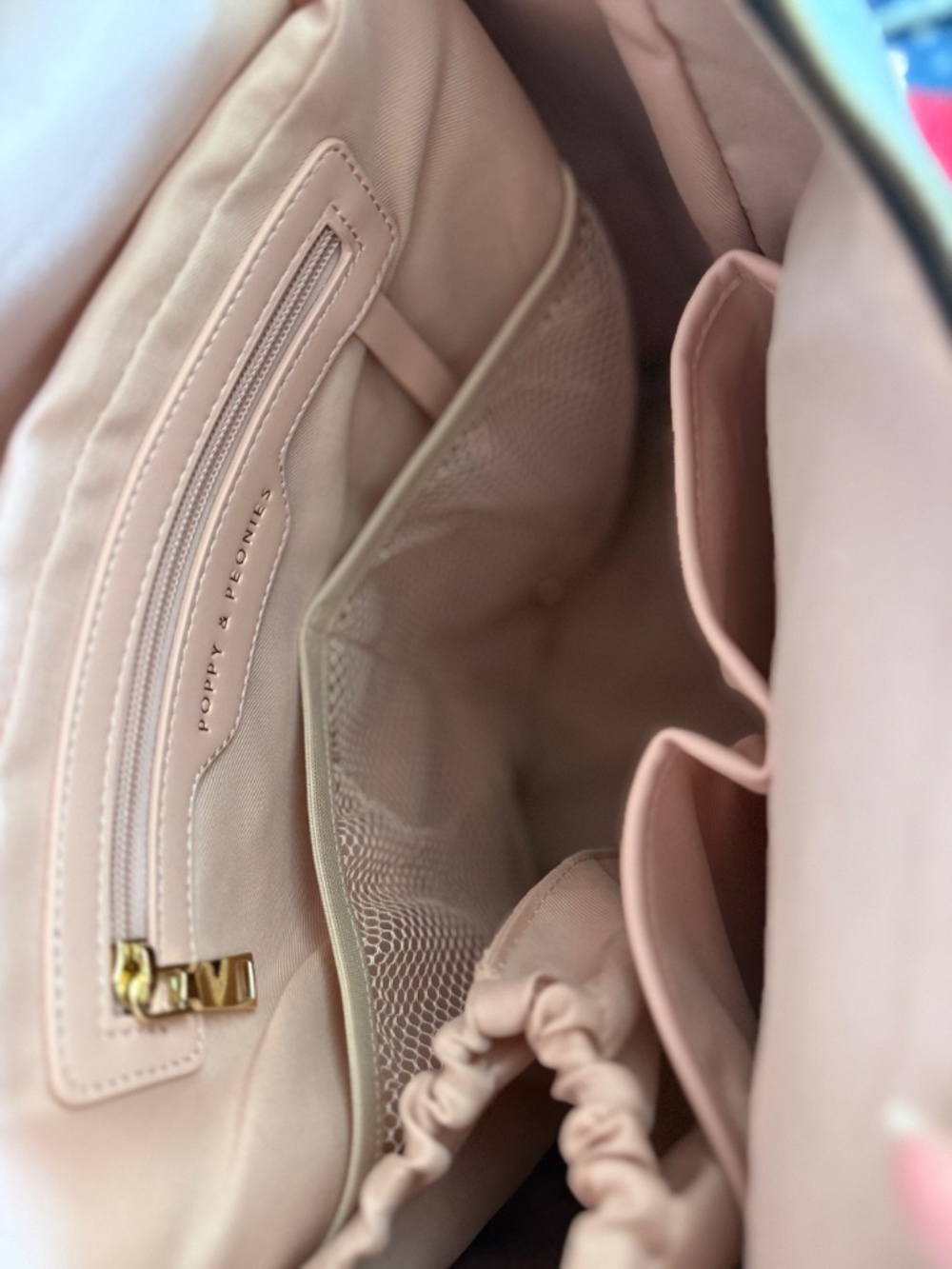 Poppy & Peonies Commuter Backpack Black - Picture 4 of 8